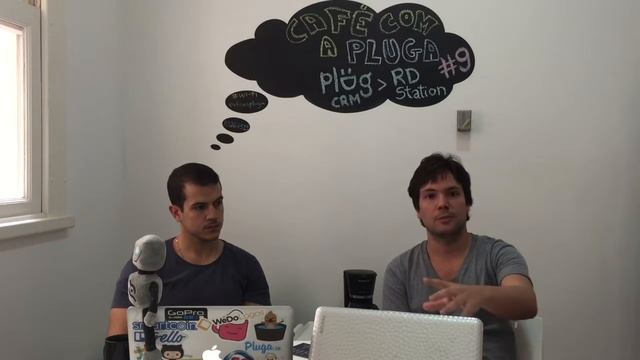 Café com a Pluga #9 - Relacionamentos melhores, 3 super apps de CRM e muito mais!