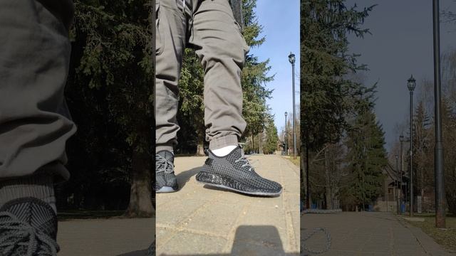 Кроссовки Adidas Yeezy Boost 350 V2 Black