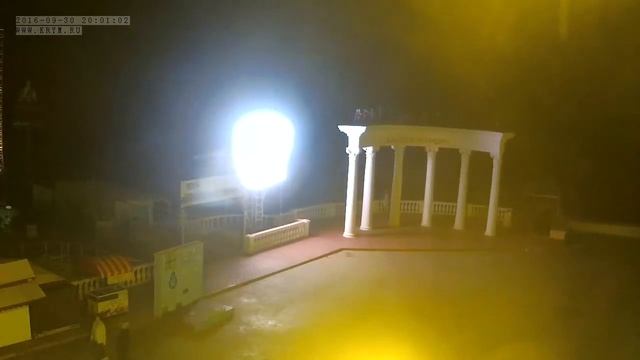 Вебкамера "Ротонда". Запись 30.09.2016 20:00:16
