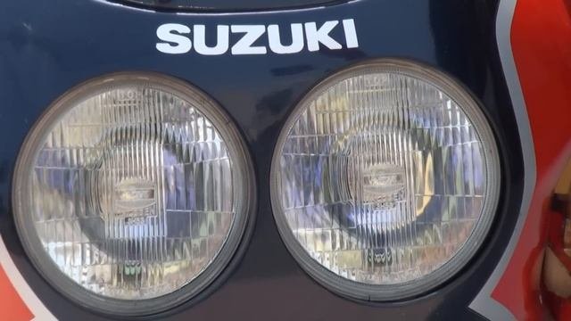 YOSHIMURA 1987 Suzuki GSXR 250 GSXR250R