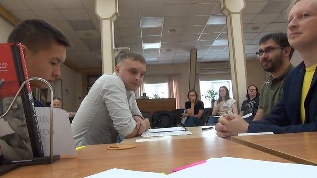 переговорные поединки. Кого можно отправить на переговоры а к кому устроиться на работу.