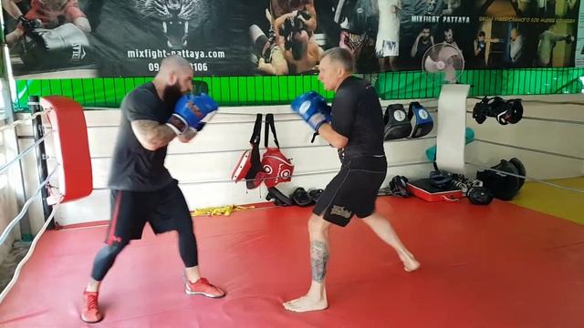 Ринг/// MIXFIGHT PATTAYA
