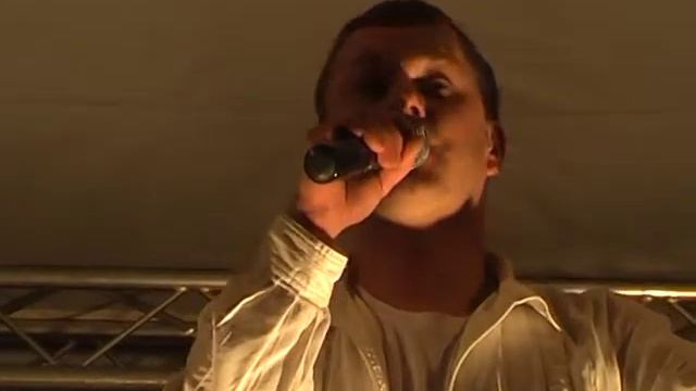 Михаил Безелюк-Лаванда-площадь-2011-Россия