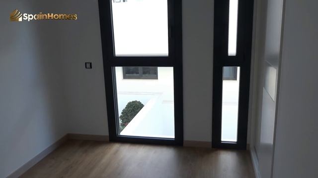 Новый таунхаус в городе Альбир Albir Испания на продажу. Недвижимость в Испании у моря