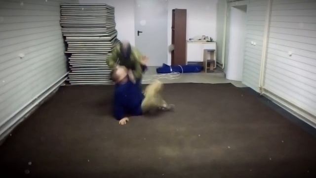 Hand Grabbing, Turning The Arm Behind The Back ||Рукопашный бой захват руки, заворот руки за спину
