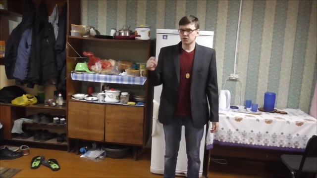 ШОК!!! УЧИТЕЛЬ истории ИЗБИВАЕТ своего ученика!!!