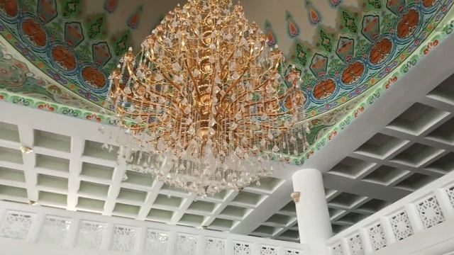 Таджикистан. Мечеть в Советском Темурмалике