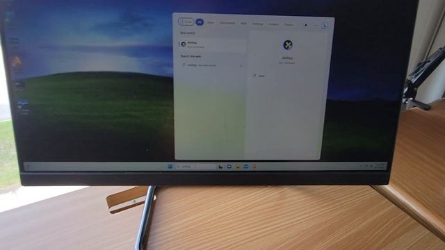 Lenovo IdeaCentre A340-22IGM 21.5 512 ssd8gb.Intel Silver 1.5 GHz windows 11