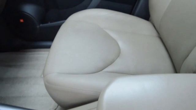 2010 TOYOTA RAV4 LTD AWD 2.5L 4-CYL FULLY LOADED 1 OWNER LOCAL