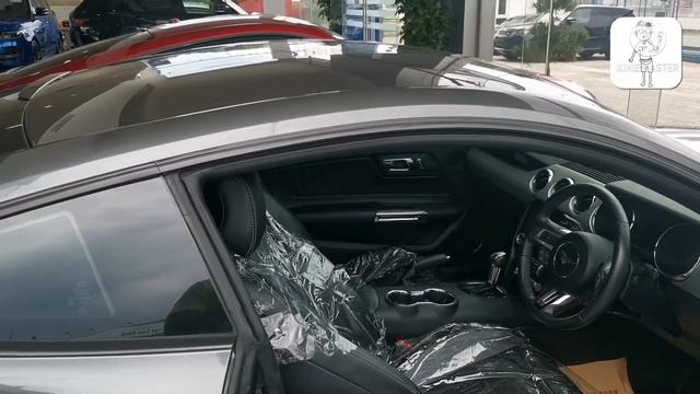 Ford Mustang 2016 vs. 2018