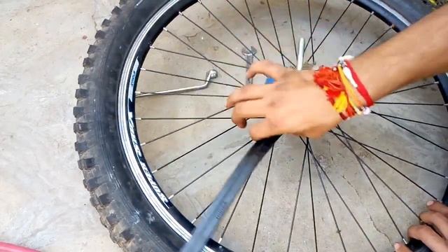 How to change freewheel in cycle, freewheel repair, freewheel fix in cycle,install new freewheel
