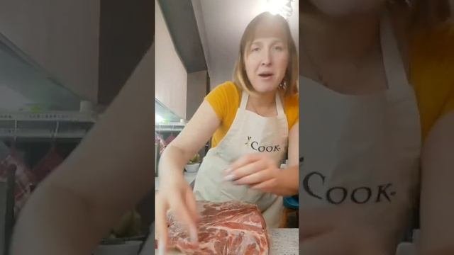 Готовлю ужин #многодетнаямама #ужин #мясовдуховке