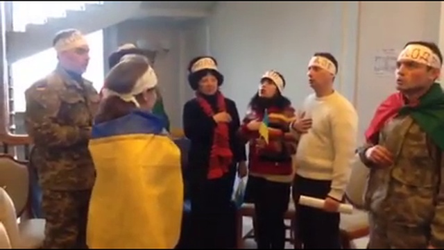 украинцЫ