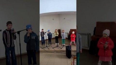 Детский хор поёт об Иисусе Христе-поют наши деточки)))))