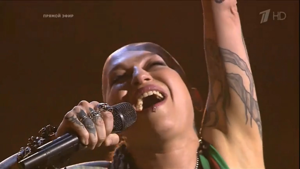 Наргиз Закирова Nirvana "Smells like teen spirit" HD + фотообои