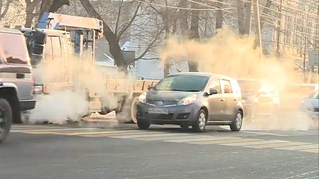 В Уссурийске под колеса автомобиля угодила 16-летняя девушка