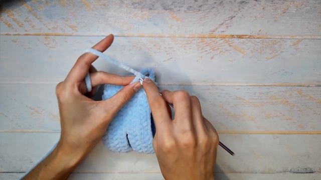 Наряд Снегурочки для Кисы.mp4