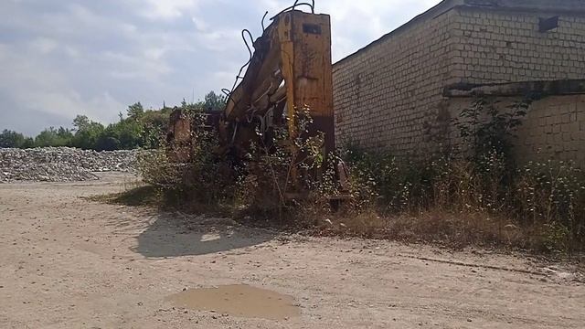 Заброшенная техника.