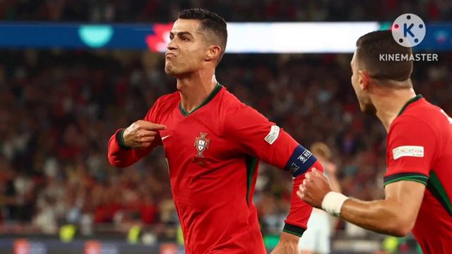 Cristiano Ronaldo Makes Social Media History With 1 Billion Followers