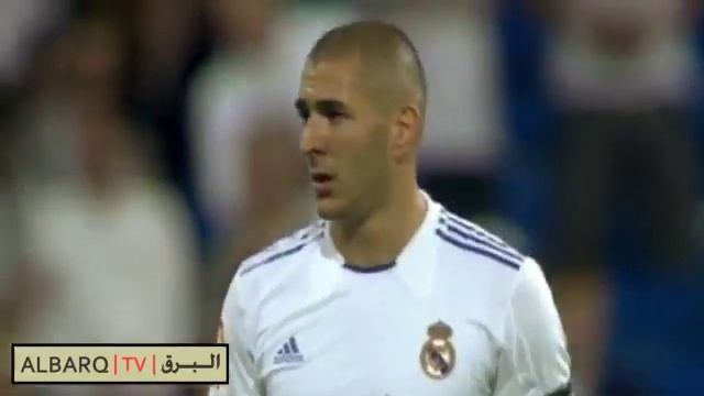 Криштиану Роналду разбил нос фанату