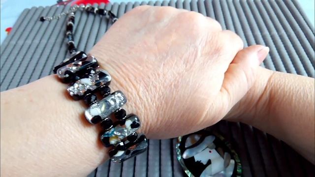 Колье "Мадам" и незаконченный браслет. Бонусом распаковка.