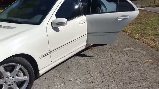 RARE 2007 C-230 Mercedes-Benz with a 6-speed manual