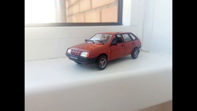 Коллекция масштабных моделей 1:43
