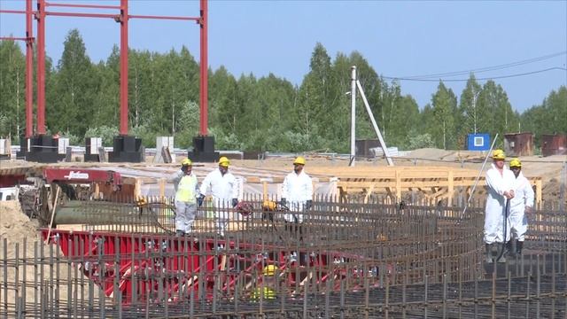 В фундамент важнейшего здания СКИФа залили первую партию бетона