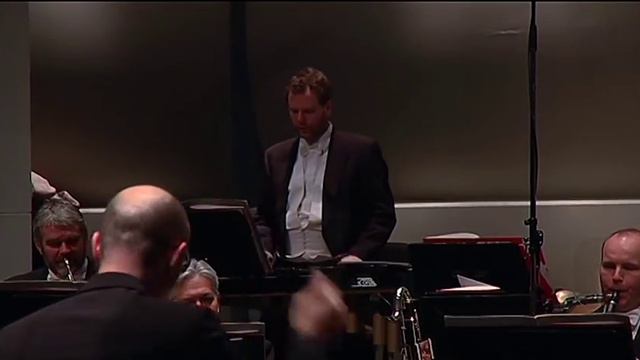 Shostakovich Violin Concerto No. 1, Cadenza and 4th mvt Burlesque - Ari Vilhjalmsson