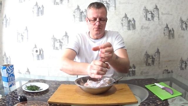 Вкуснейшая намазка на хлеб из сала и чеснока. Легкие закуски.