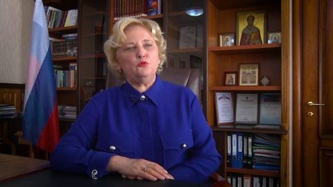 Поздравление ректора ДонГУ Светланы Беспаловой с началом нового учебного года