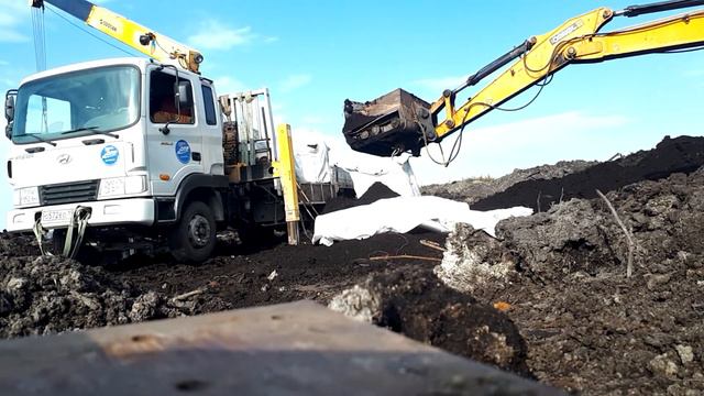 Погрузка земли