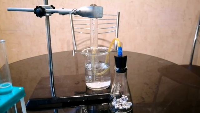 Получение водорода и кислорода. Взрыв водорода