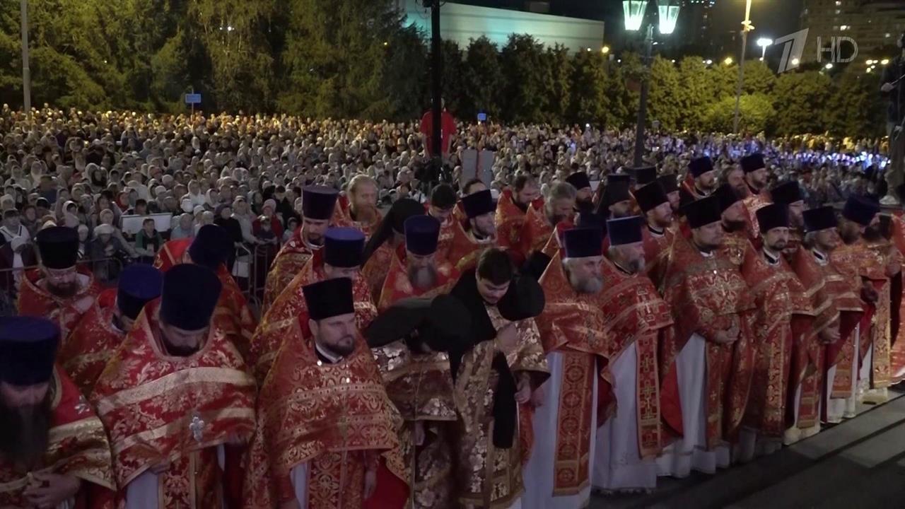 45 тысяч верующих приняли участие в Царском Крестном ходе в Екатеринбурге