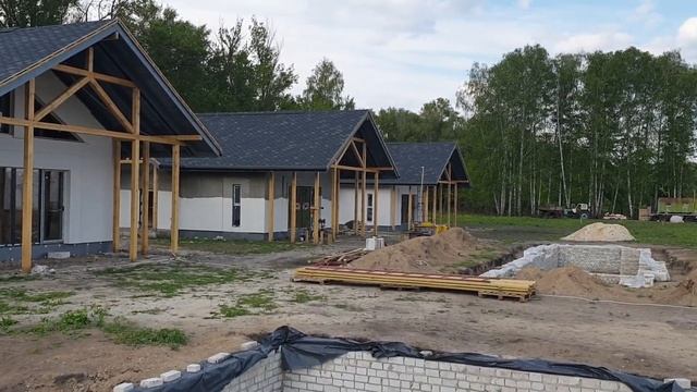 Дома для отдыха и бизнеса в коттеджном поселке. Берег Печенежского водохранилища.