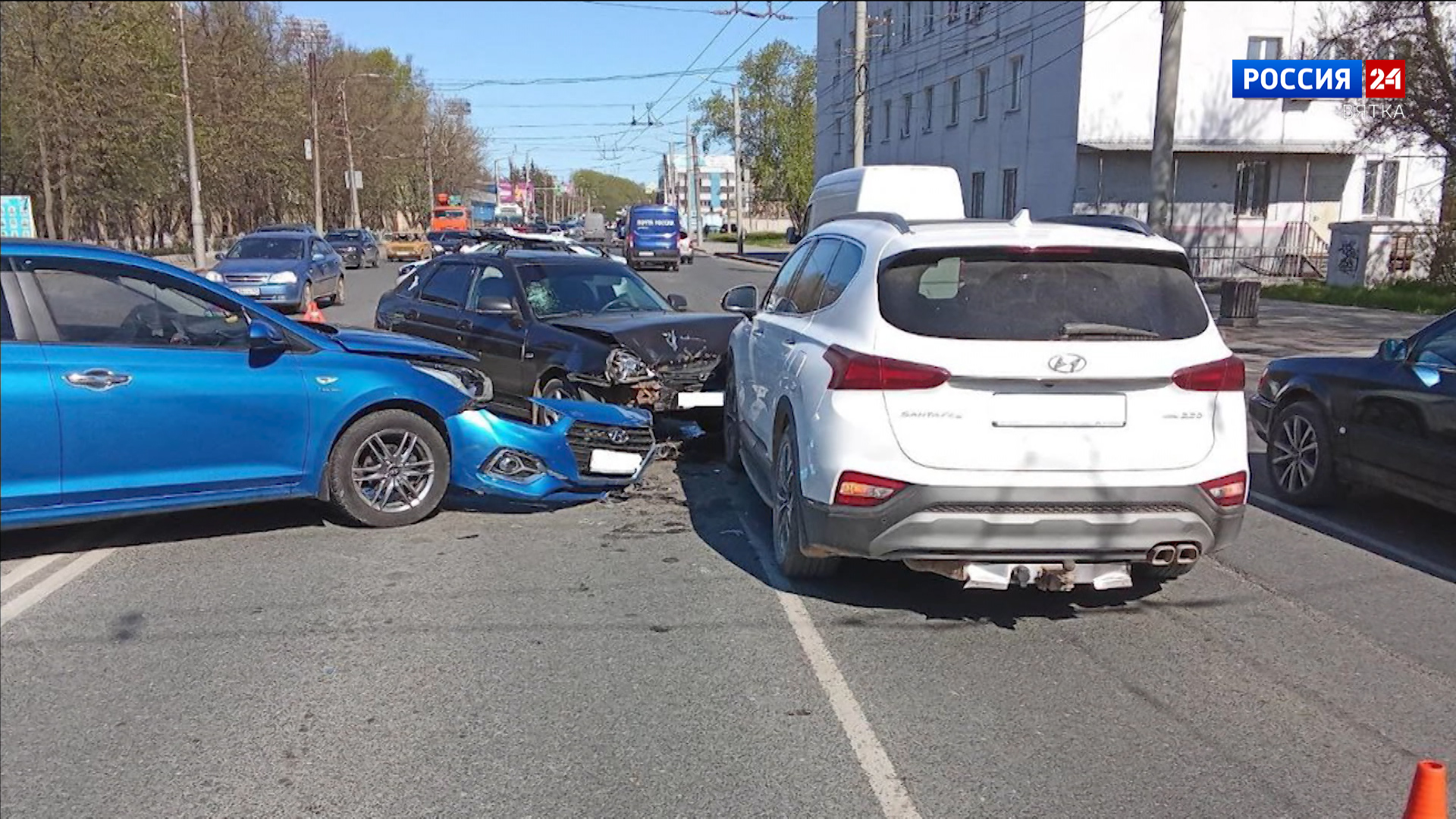 За сутки в ДТП на дорогах Кирова пострадали 4 человека
