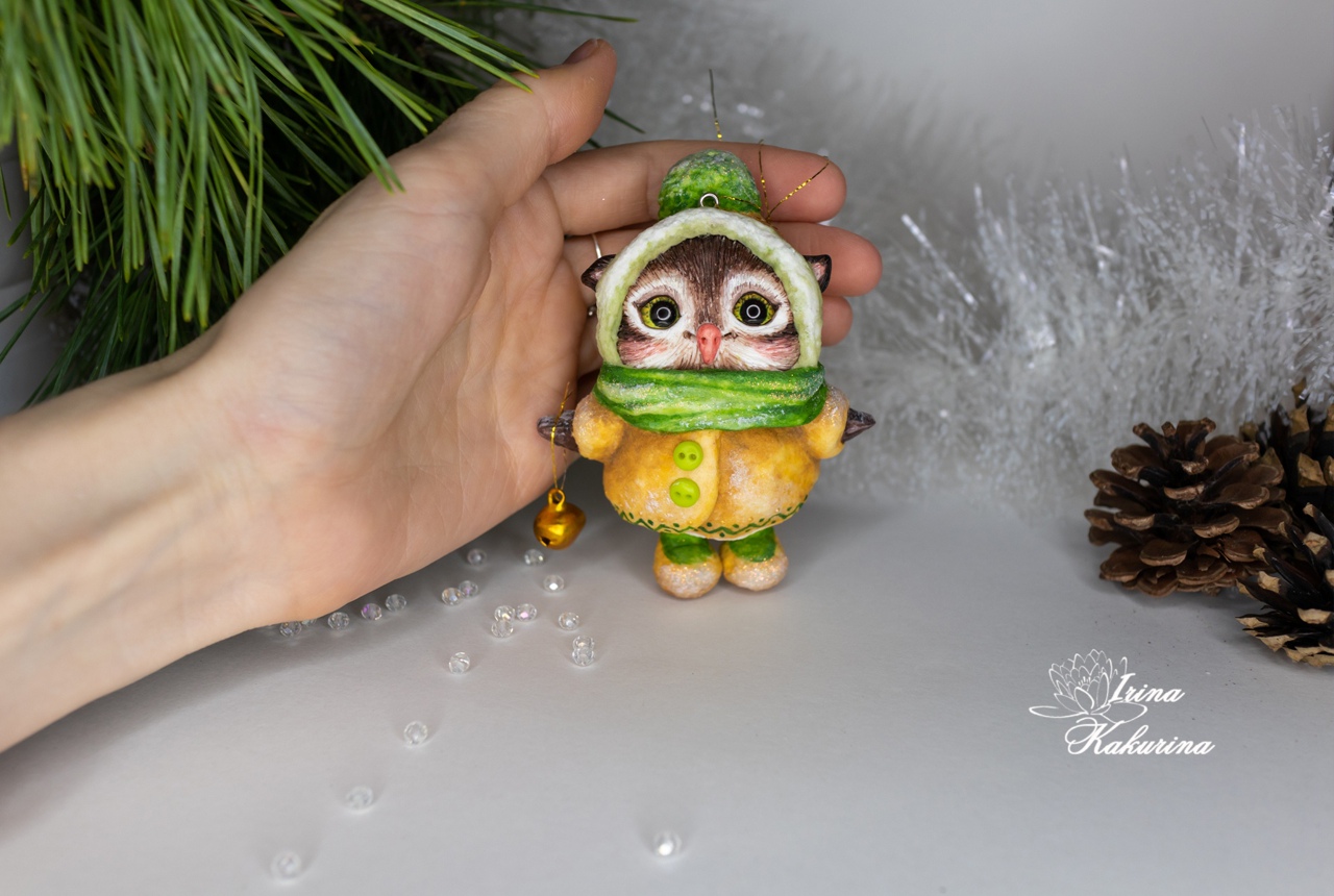 Ватная ёлочная игрушка Совушка с колокольчиком. Cotton Christmas Tree Toy owl.