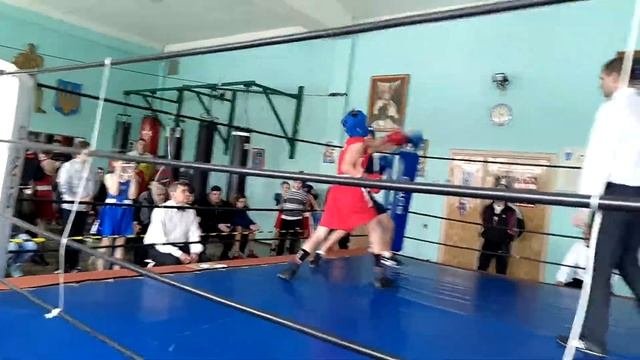 Бокс. Звоников против Мустафинова