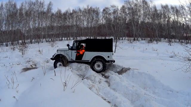 УАЗ 200 сил и ГАЗ 69 ищут приключения. Сломали два моста...