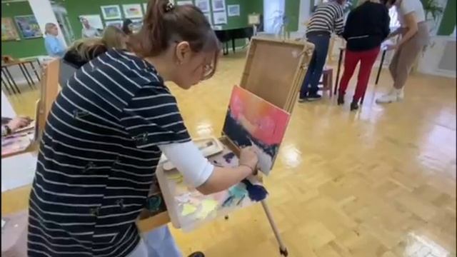 video-8c7f41f157bb5d7e036f2911402608e4-V.mp4