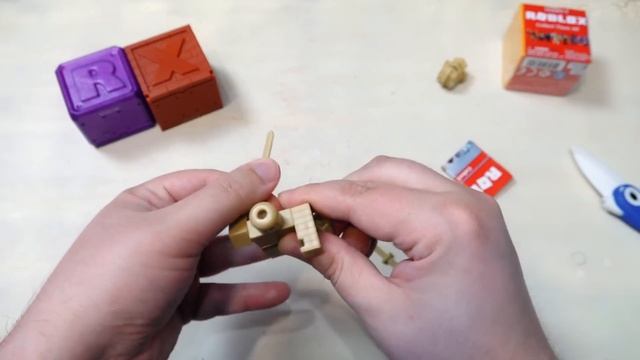 Все сезоны Роблокс ИГРУШКИ с кодами Roblox