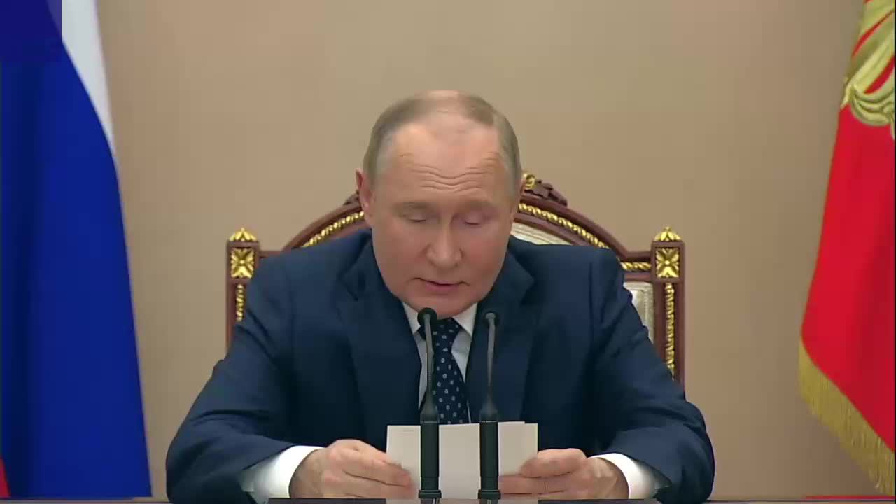 Путин проводит совещание по развитию топливно-энергетического комплекса