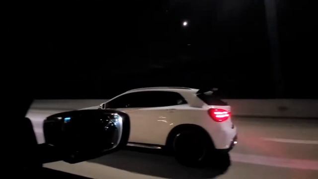 Mercedes X156 45AMG pop&bang sound