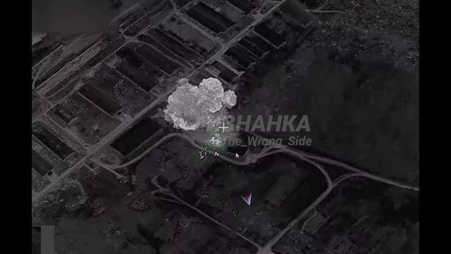 Уничтожение ракетным ударом склада боеприпасов ВСУ на окраине села Печенеги в Харьковской области.