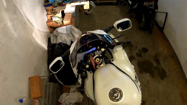 Первый запуск после зимы  GSXR 1300 R