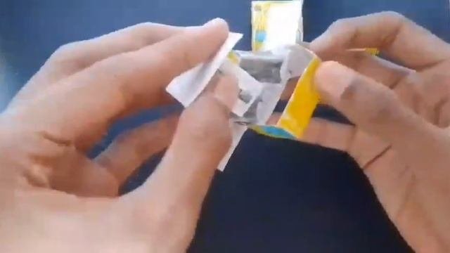 CARA MEMBUAT BUMBLEBEE G1HOW TO MAKE A BUMBLEBEE G1  DIY TRANSFORMERS BUMBLEBEE G1