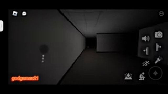 Apeirophobia  10 player lobby  Who will win?