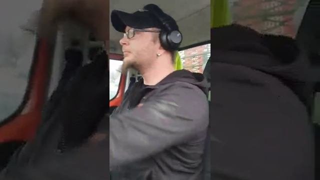 Tjatig kranbilsförare fastnar på kroken (napp igen)