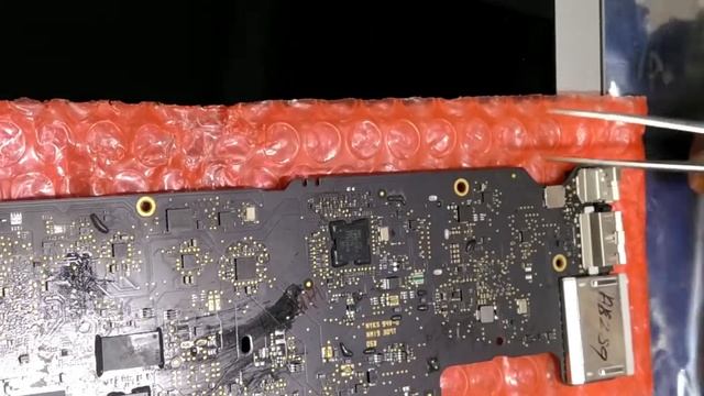 MacBook A-1466 basic Diagnostics.