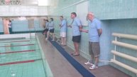 Старт – и в воду с головой. Заводчане открыли плавательный сезон